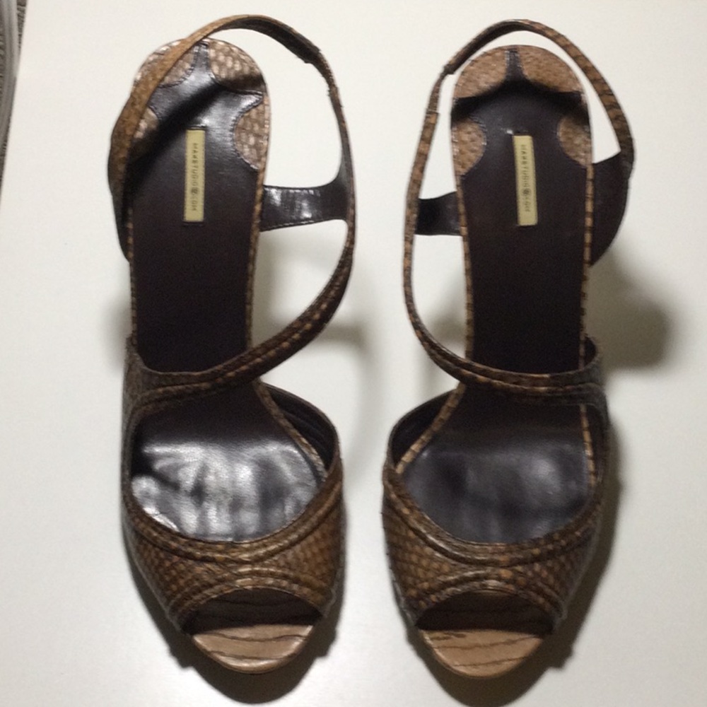 MAX STUDIO SNAKESKIN HEELS